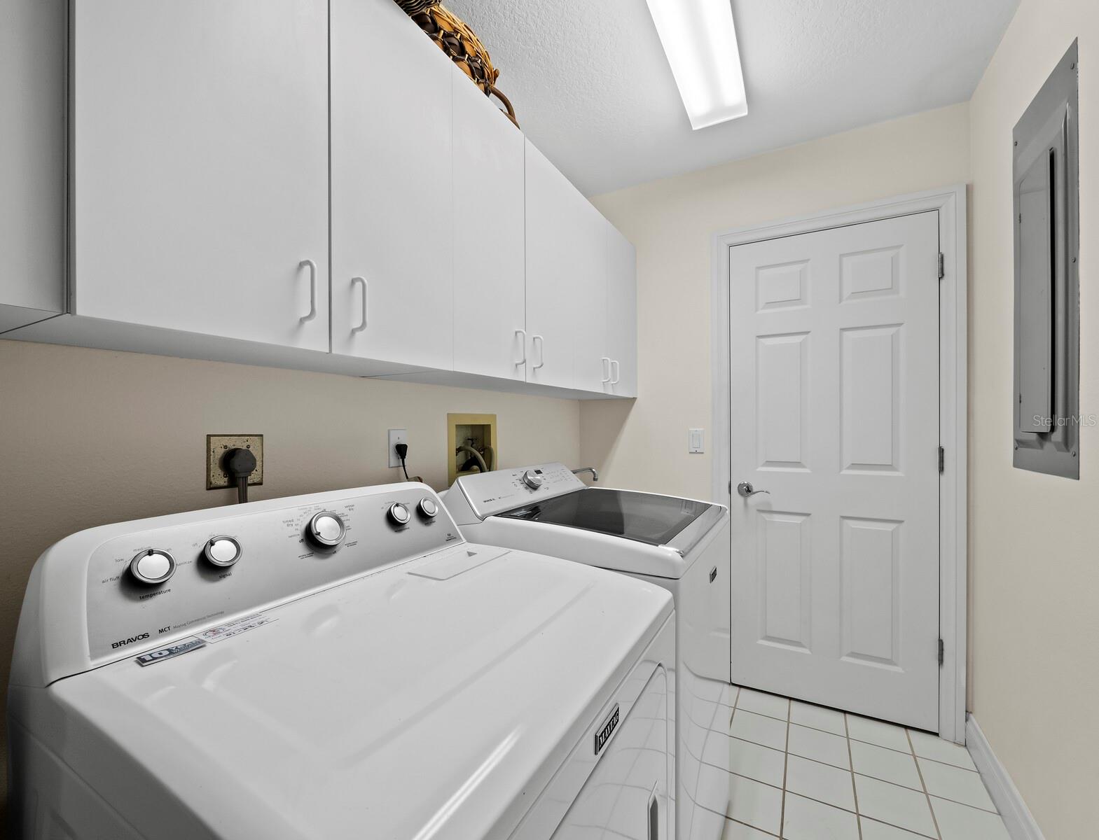 3466 WINDING OAKS DR #35, LONGBOAT KEY, FL, 34228