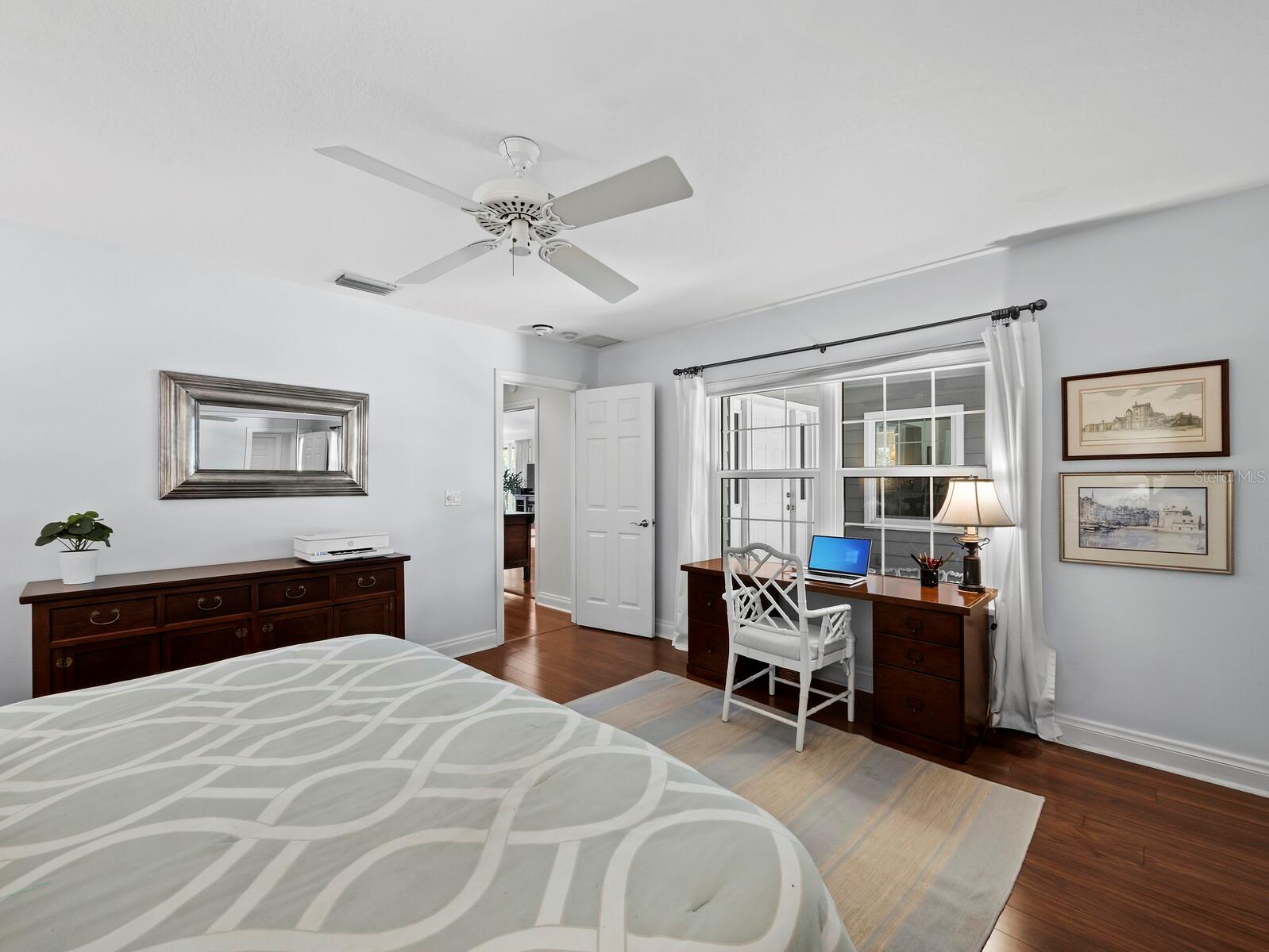 3466 WINDING OAKS DR #35, LONGBOAT KEY, FL, 34228