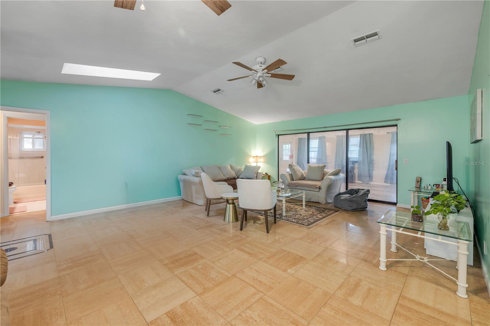 2 WINDERMERE PL, PALM COAST, FL, 32164