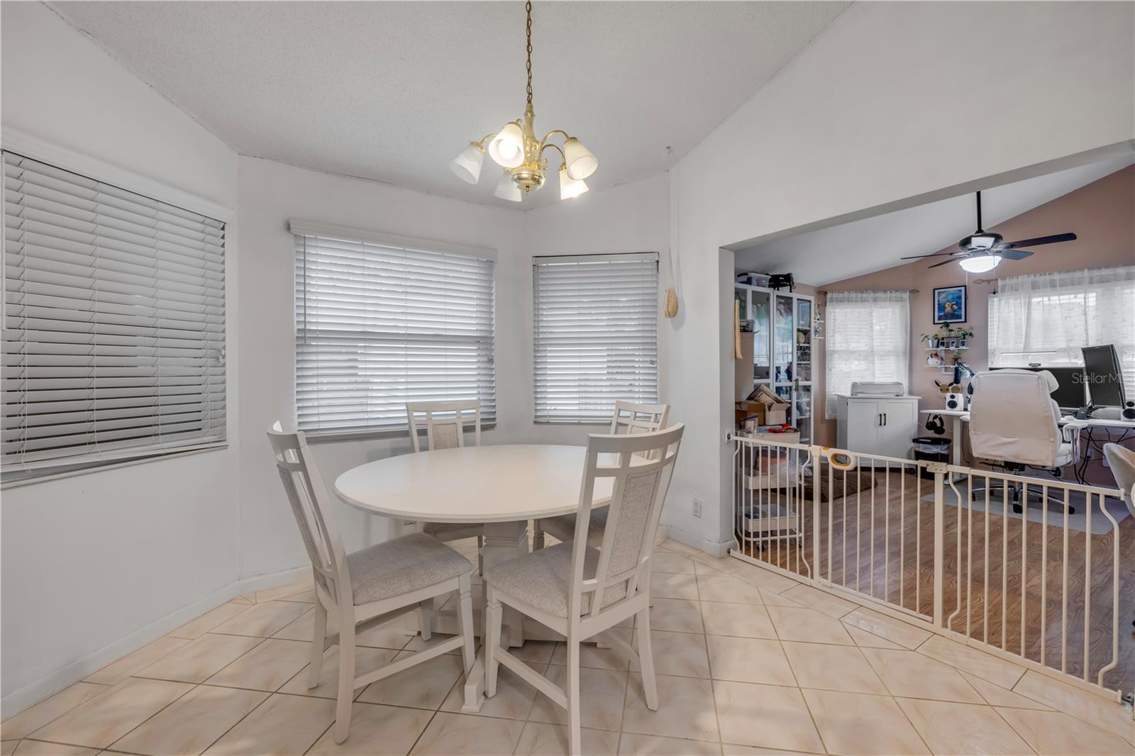 2 WINDERMERE PL, PALM COAST, FL, 32164