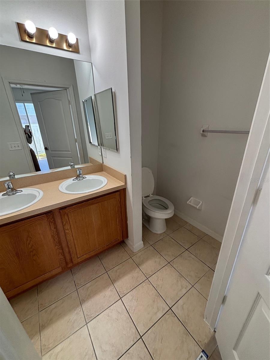 7404 LAGO DE ORO #A-4, ORLANDO, FL, 32822