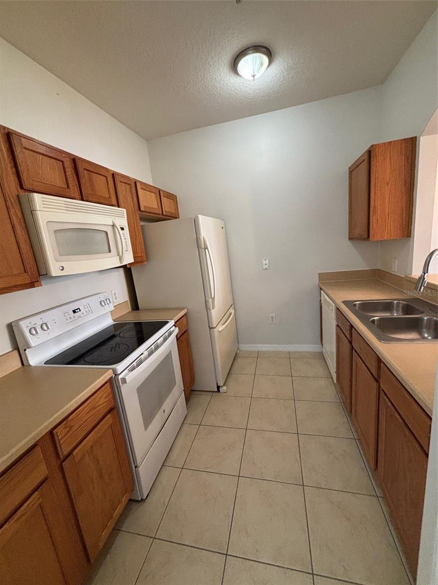 7404 LAGO DE ORO #A-4, ORLANDO, FL, 32822