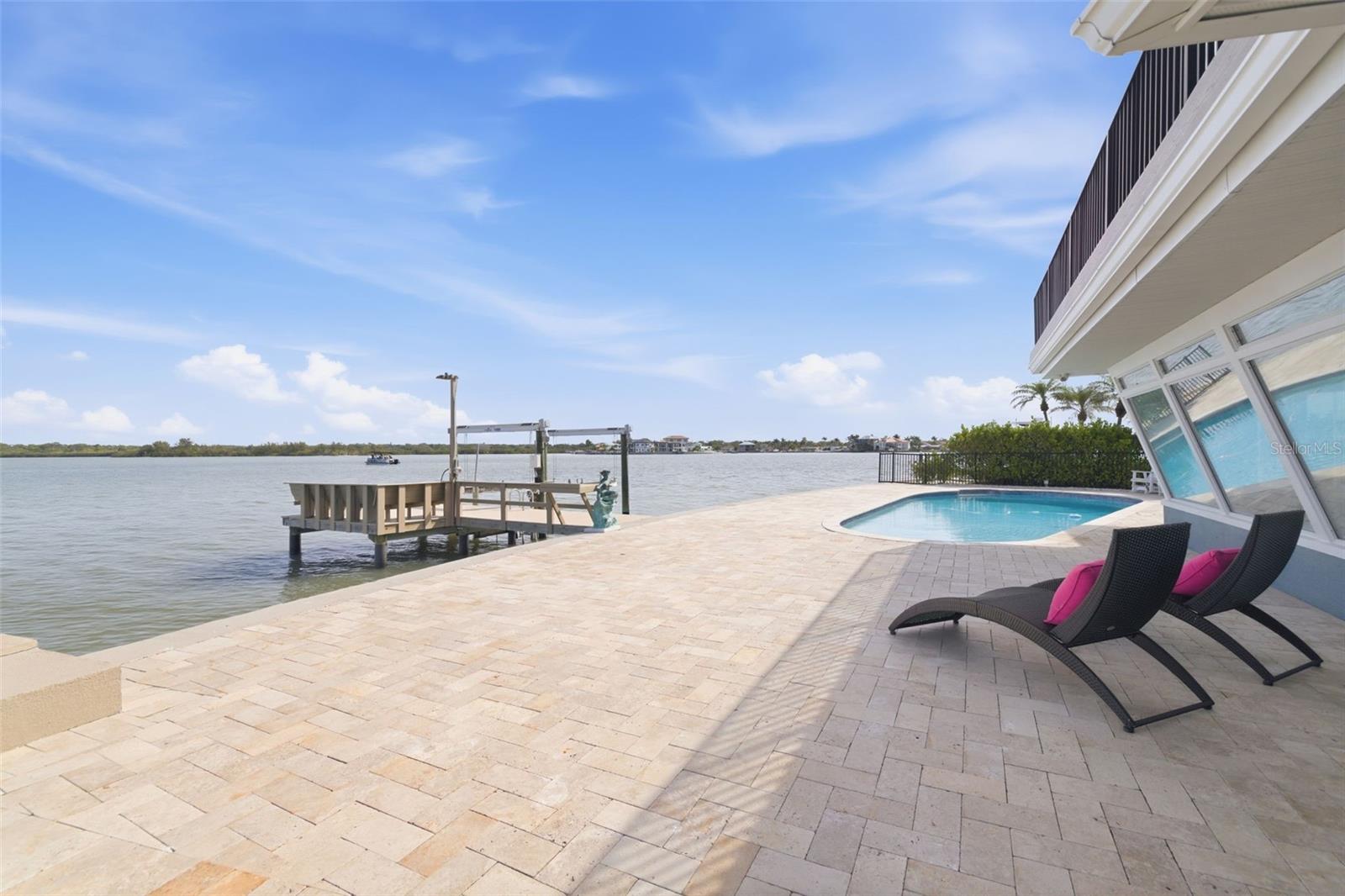 16123 6TH ST E, REDINGTON BEACH, FL, 33708