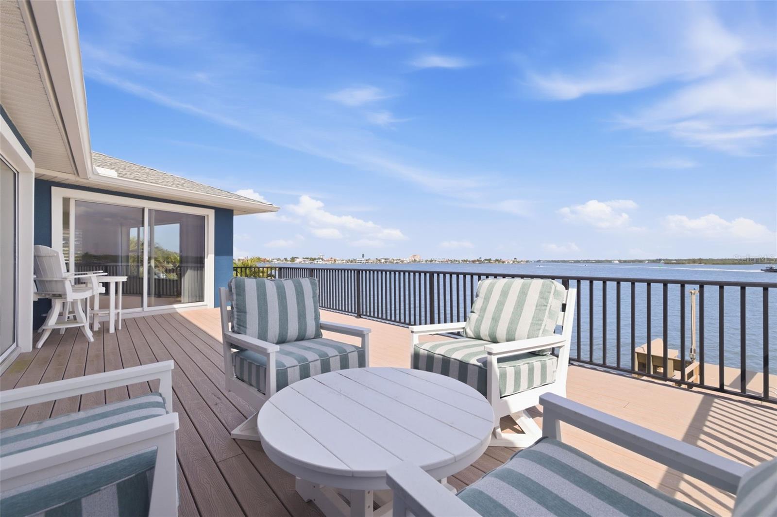 16123 6TH ST E, REDINGTON BEACH, FL, 33708