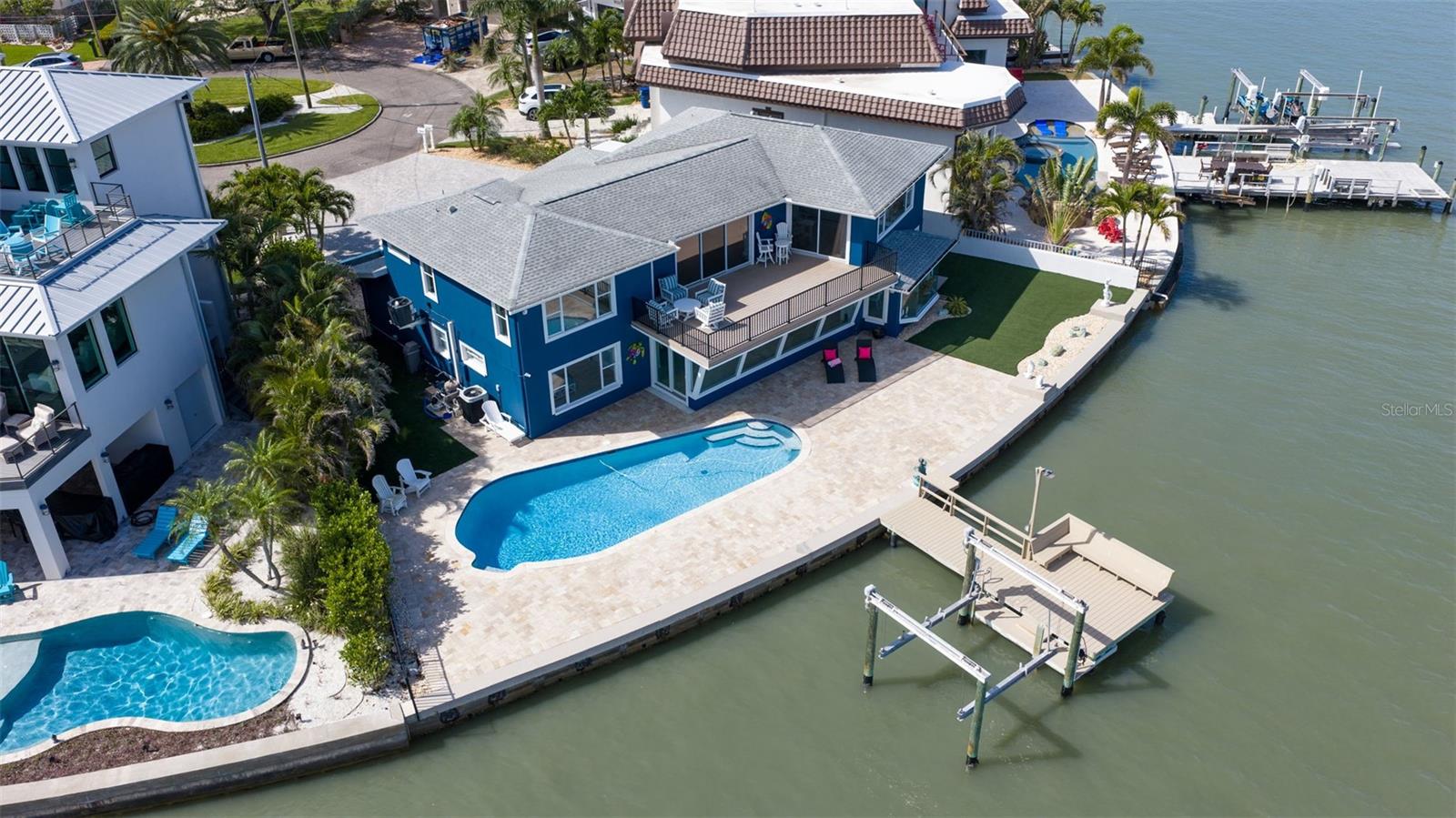 16123 6TH ST E, REDINGTON BEACH, FL, 33708