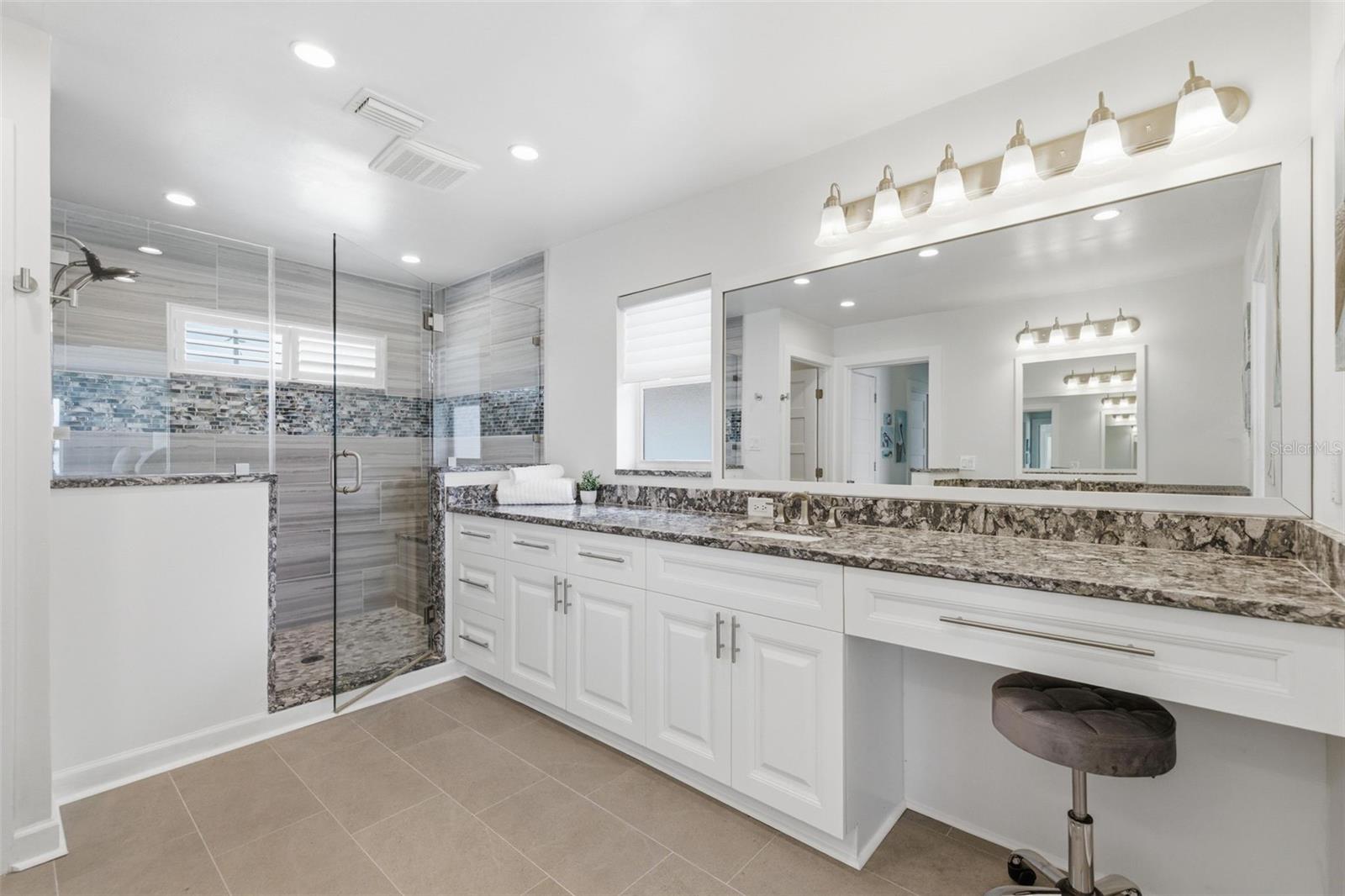 16123 6TH ST E, REDINGTON BEACH, FL, 33708