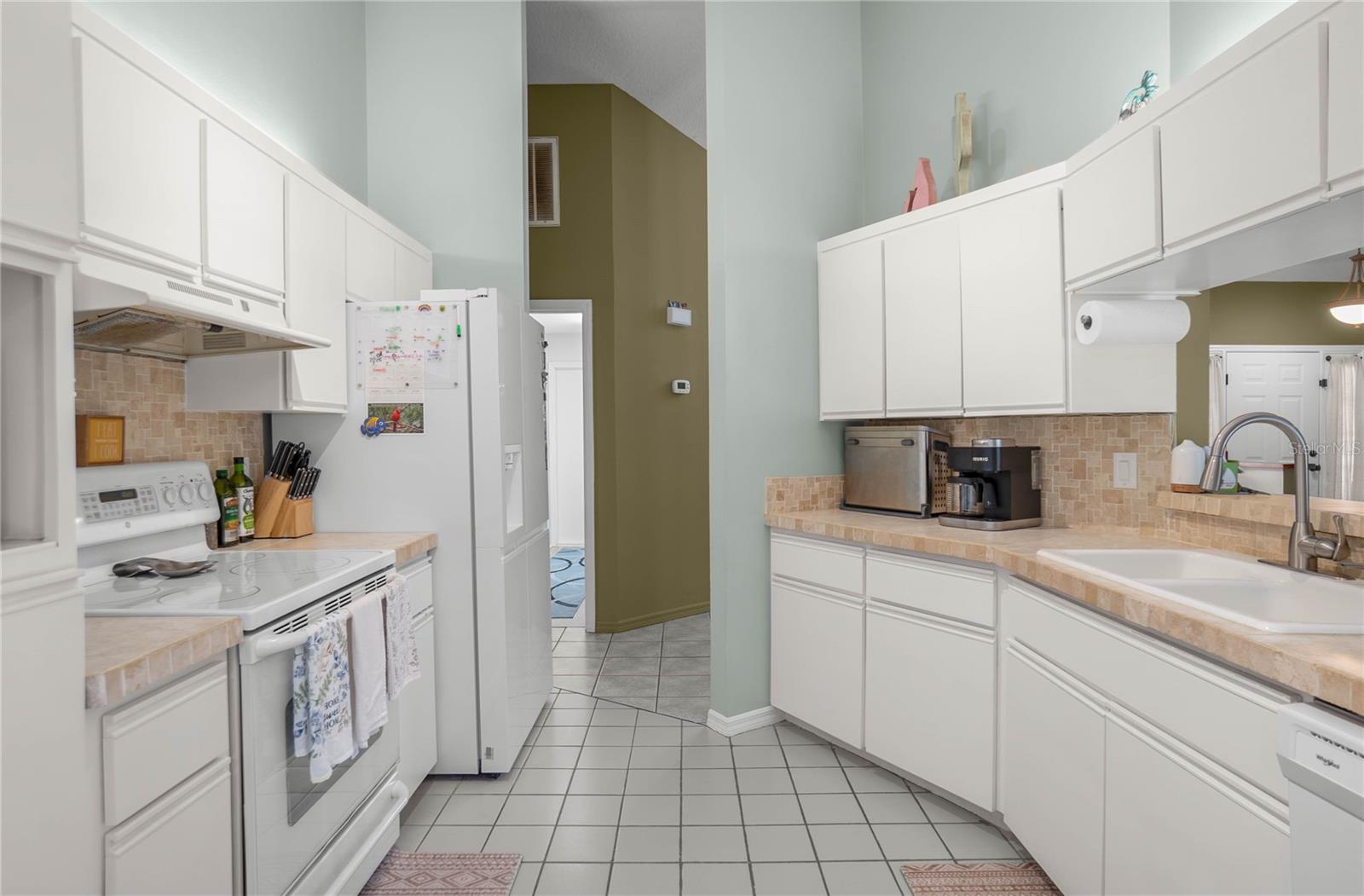 826 E GAINES LN, HERNANDO, FL, 34442