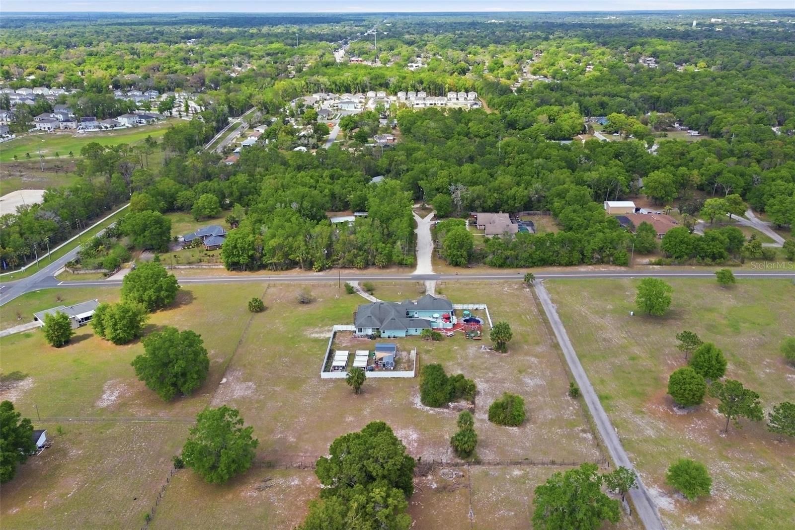 1026 W BERESFORD RD, DELAND, FL, 32720