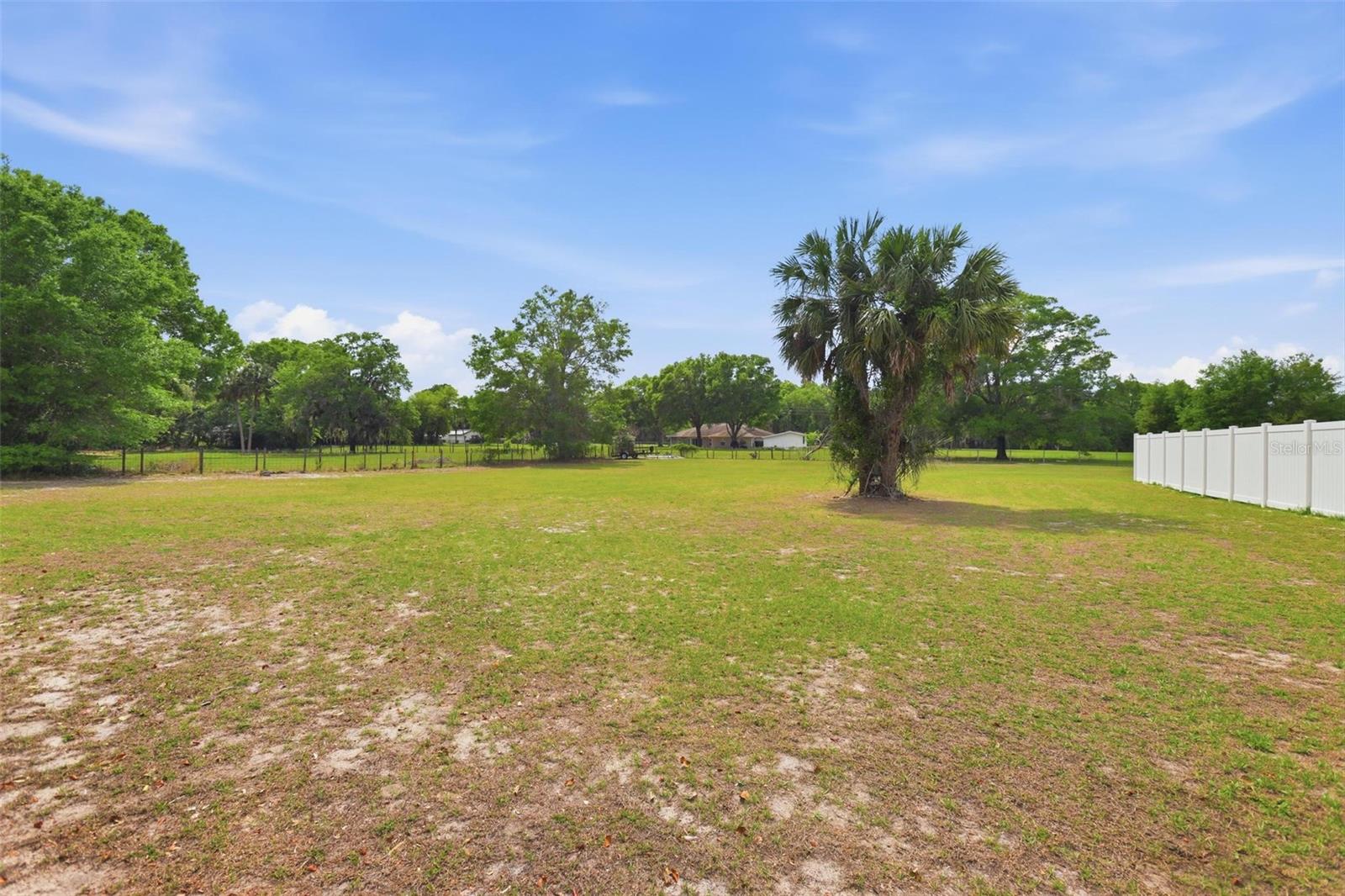1026 W BERESFORD RD, DELAND, FL, 32720