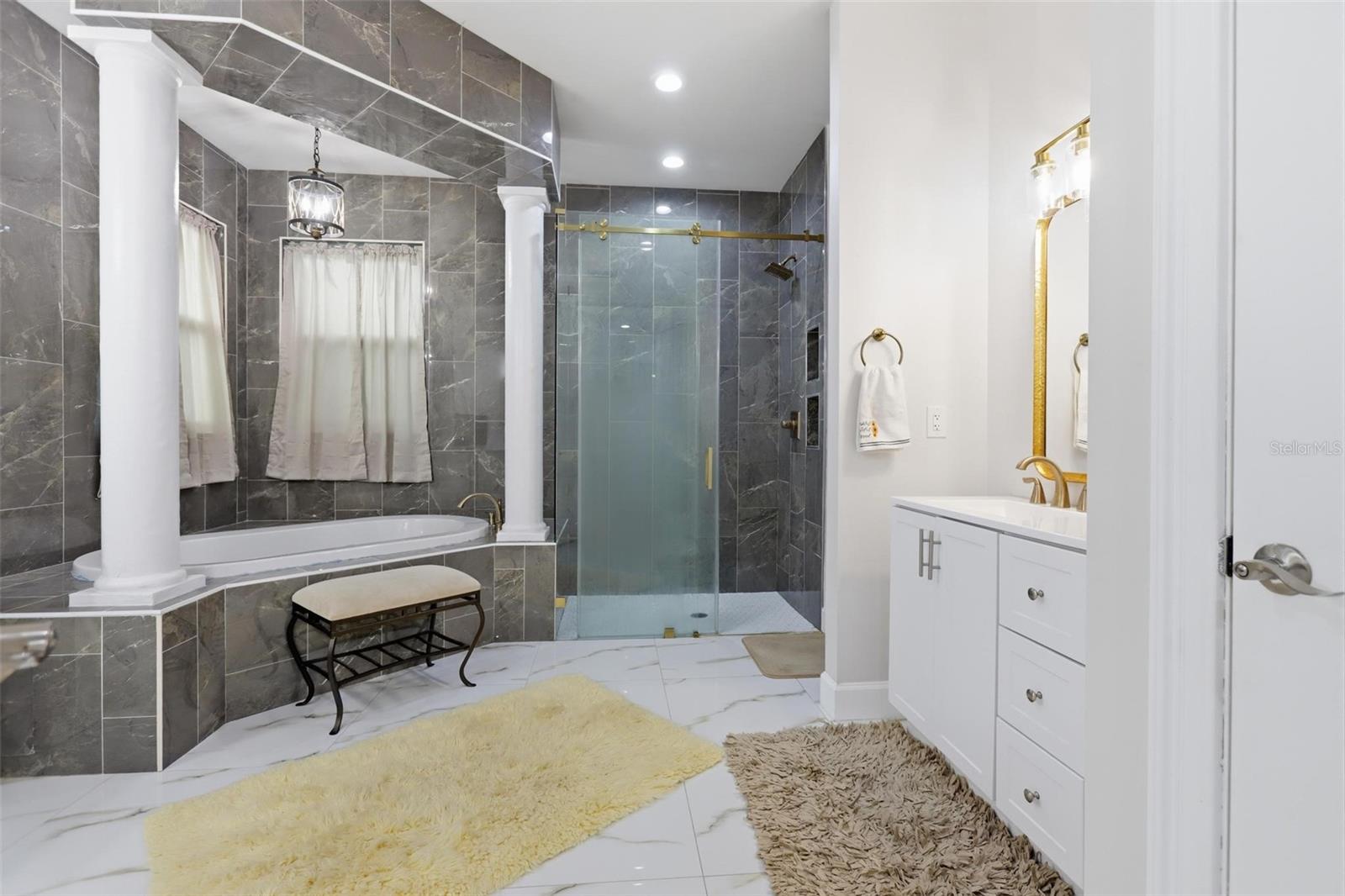 1026 W BERESFORD RD, DELAND, FL, 32720