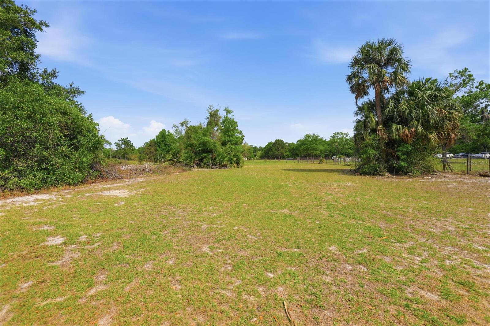 1026 W BERESFORD RD, DELAND, FL, 32720