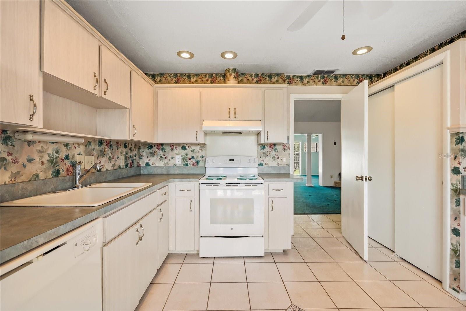 3229 AUTUMNWOOD TRL, APOPKA, FL, 32703