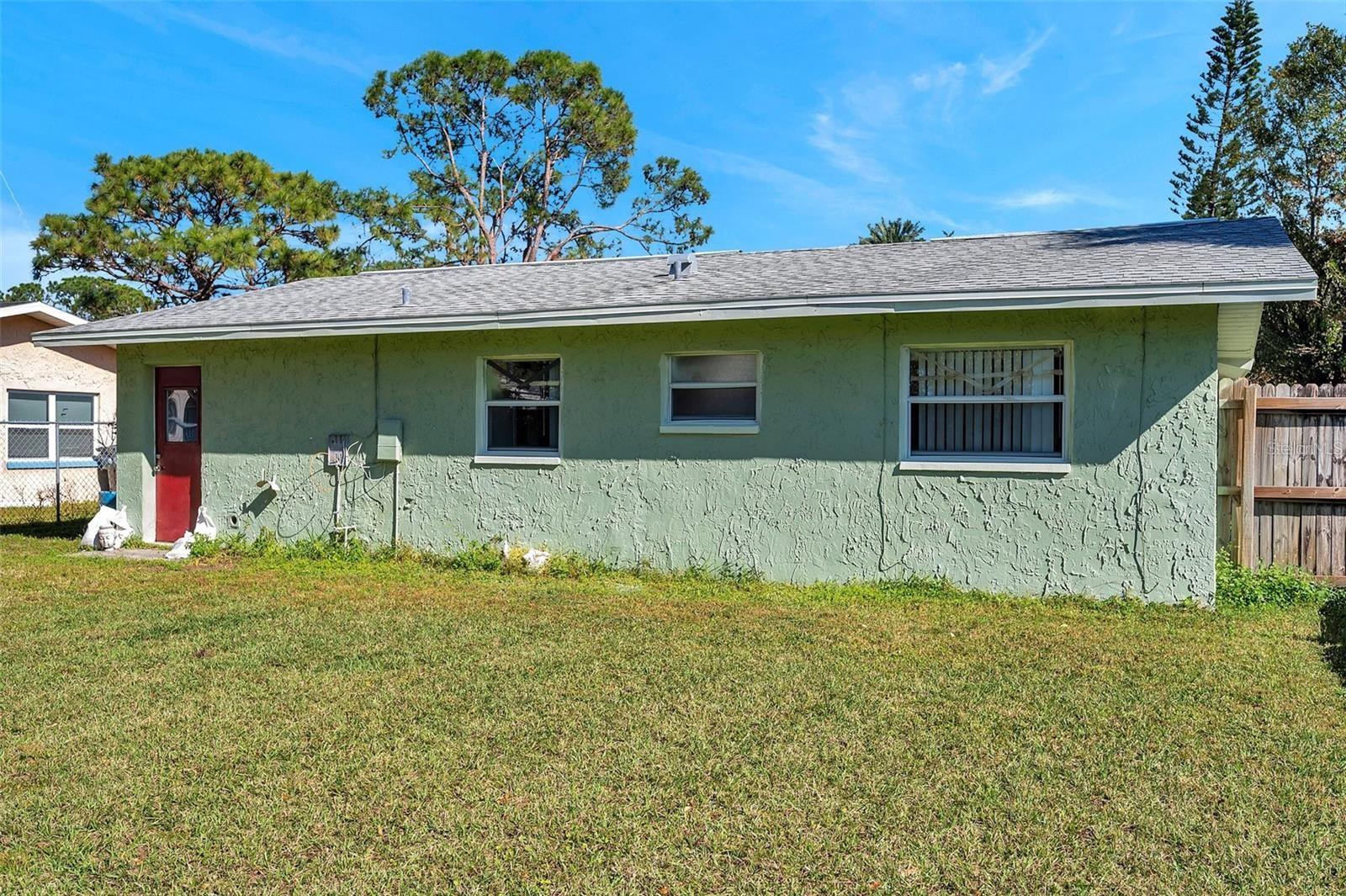 926 LAKE PALMS DR, LARGO, FL, 33771