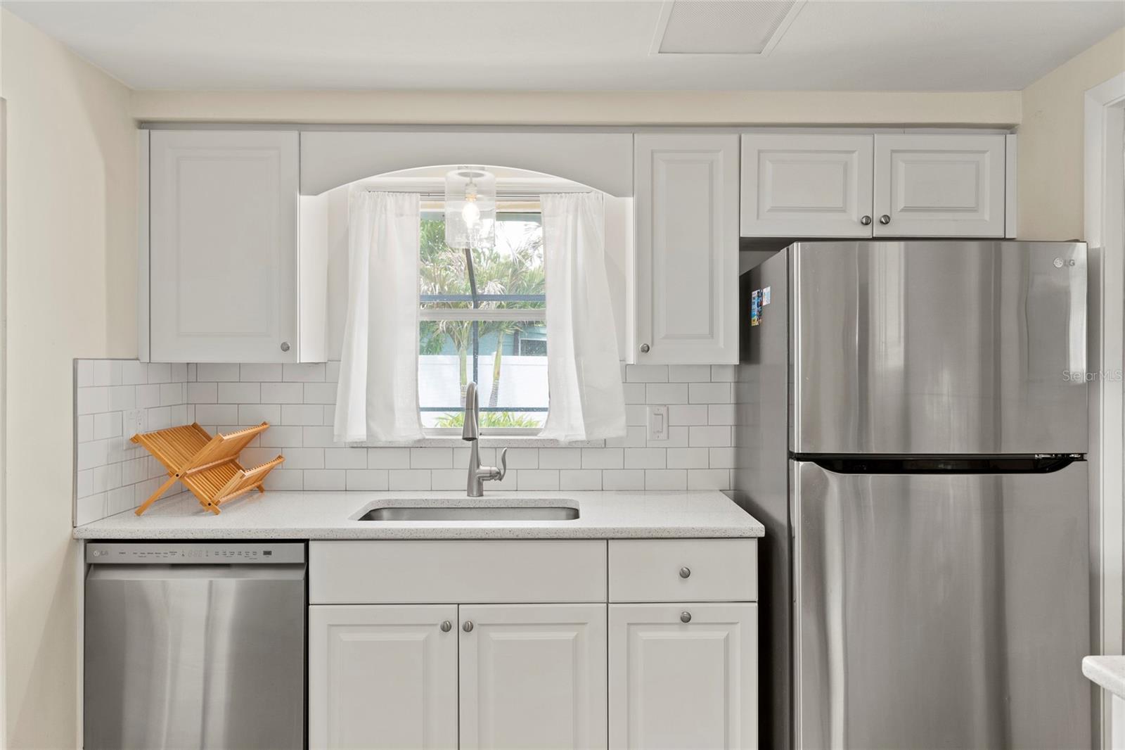 6836 ROXBURY DR, SARASOTA, FL, 34231