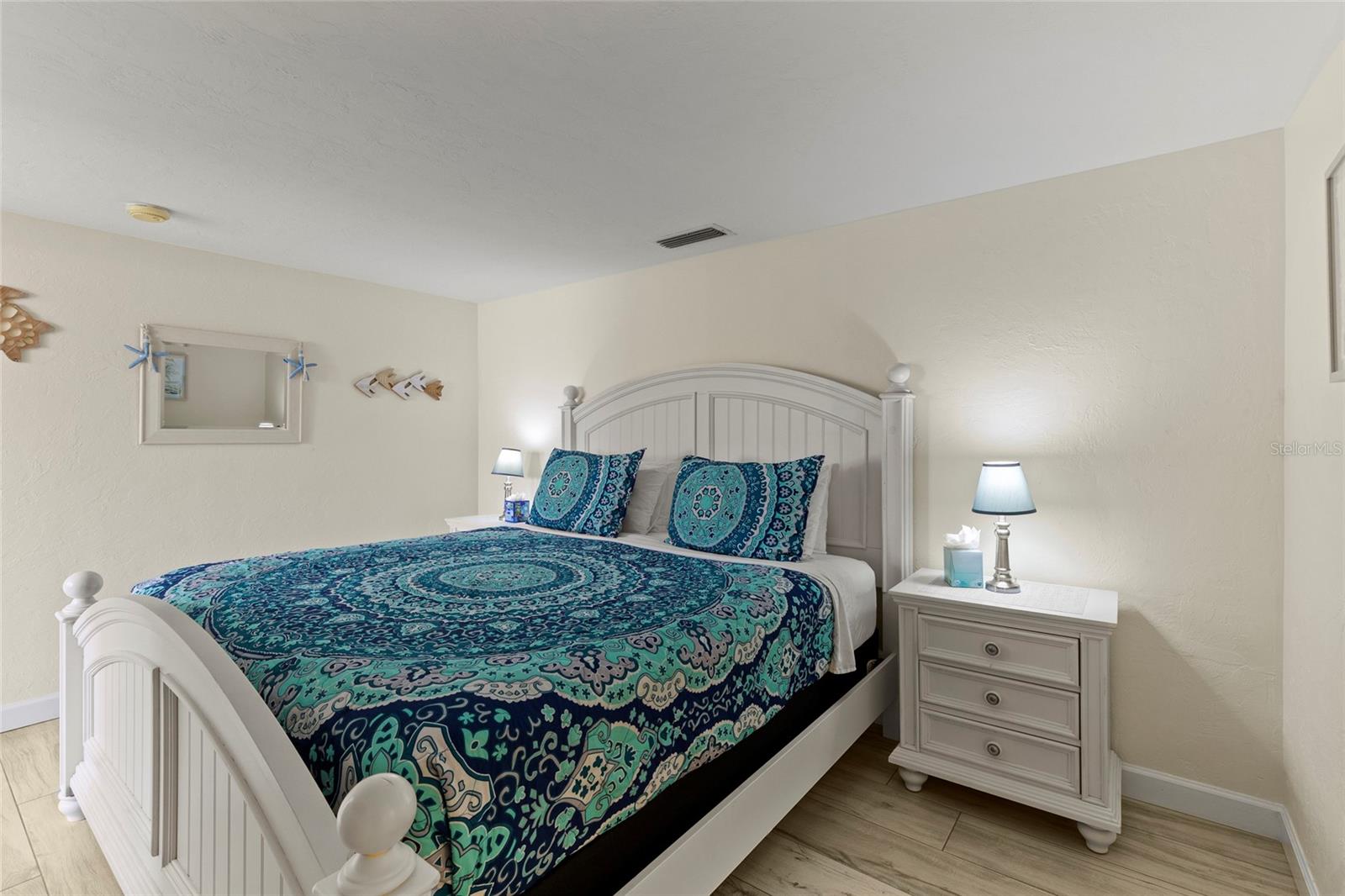 6836 ROXBURY DR, SARASOTA, FL, 34231