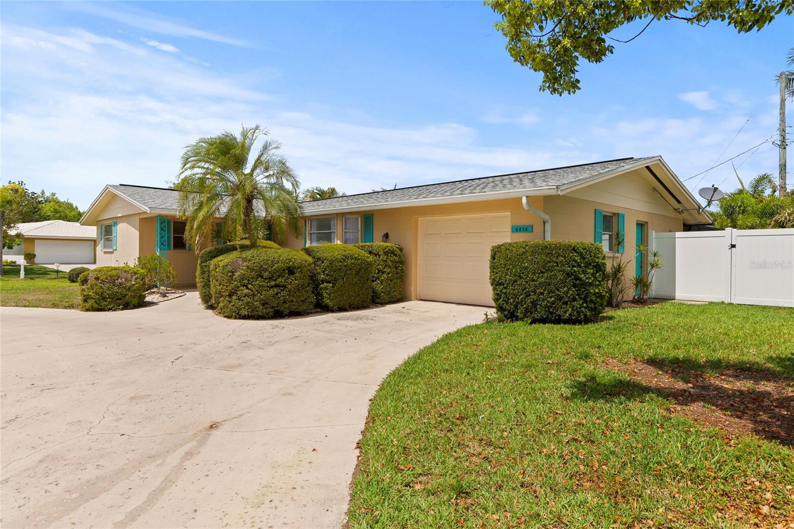 6836 ROXBURY DR, SARASOTA, FL, 34231