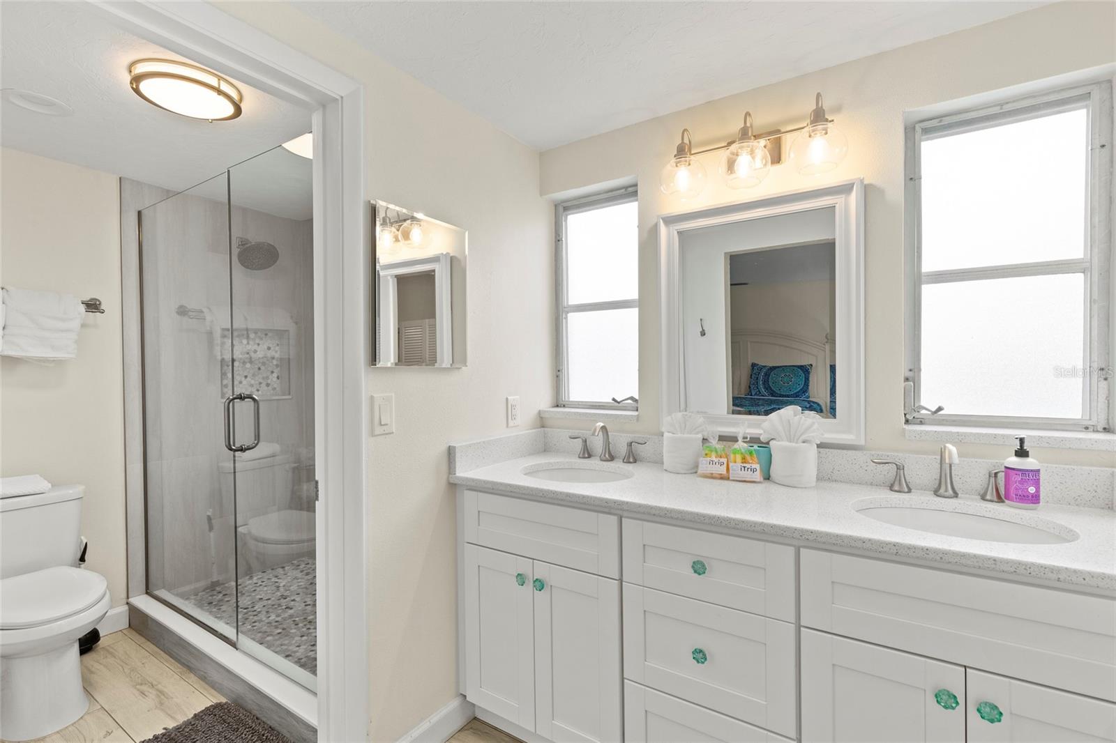 6836 ROXBURY DR, SARASOTA, FL, 34231