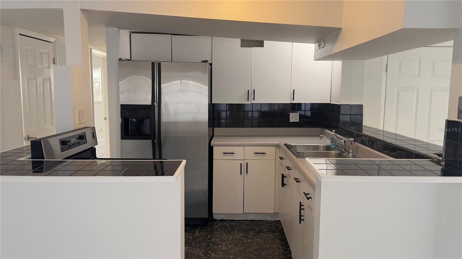110 14TH AVE SW, LARGO, FL, 33770