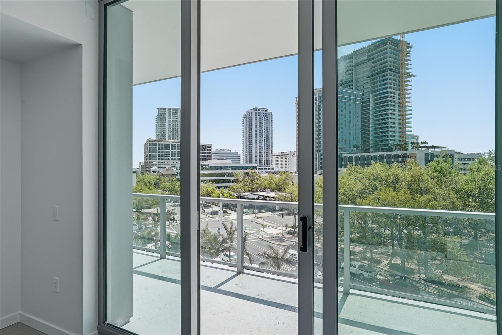 400 CENTRAL AVE #303, ST PETERSBURG, FL, 33701