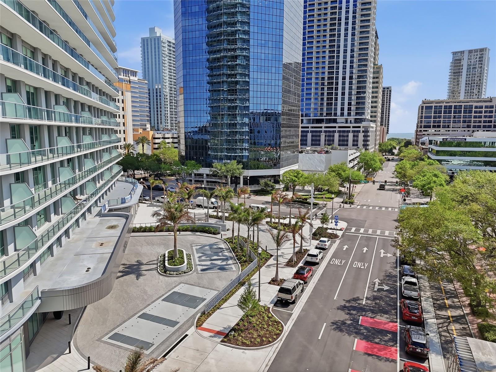 400 CENTRAL AVE #303, ST PETERSBURG, FL, 33701