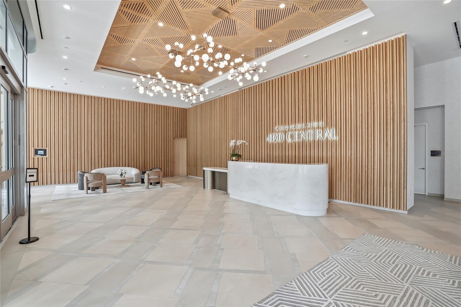 400 CENTRAL AVE #303, ST PETERSBURG, FL, 33701