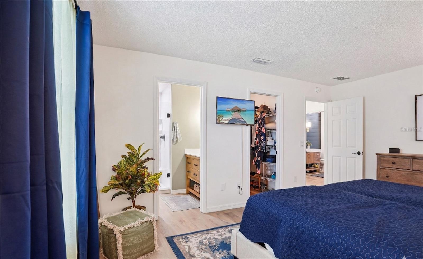 1609 GIBBES WAY, THE VILLAGES, FL, 32162