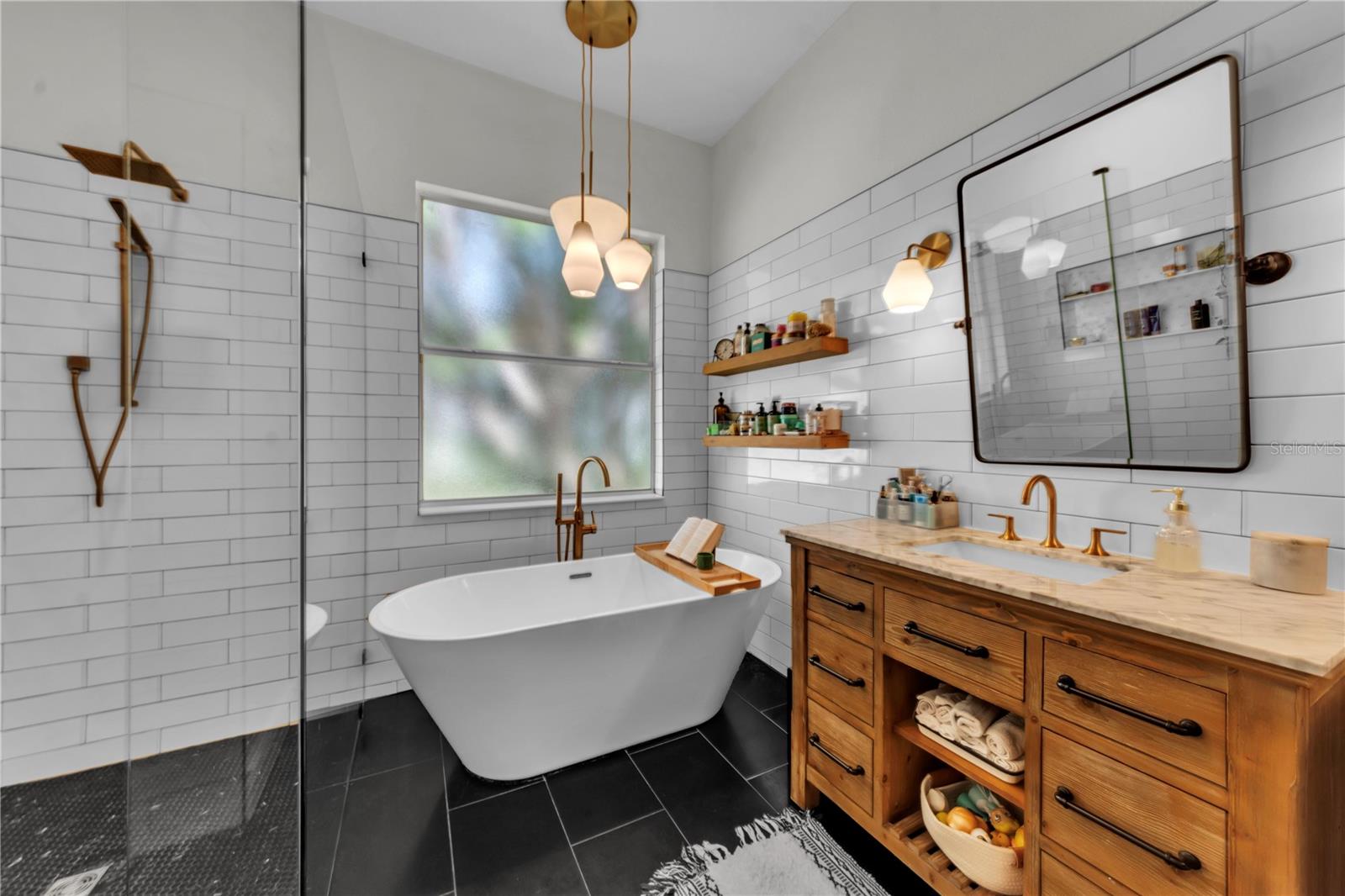 3921 ROSWELL PL, LAND O LAKES, FL, 34639
