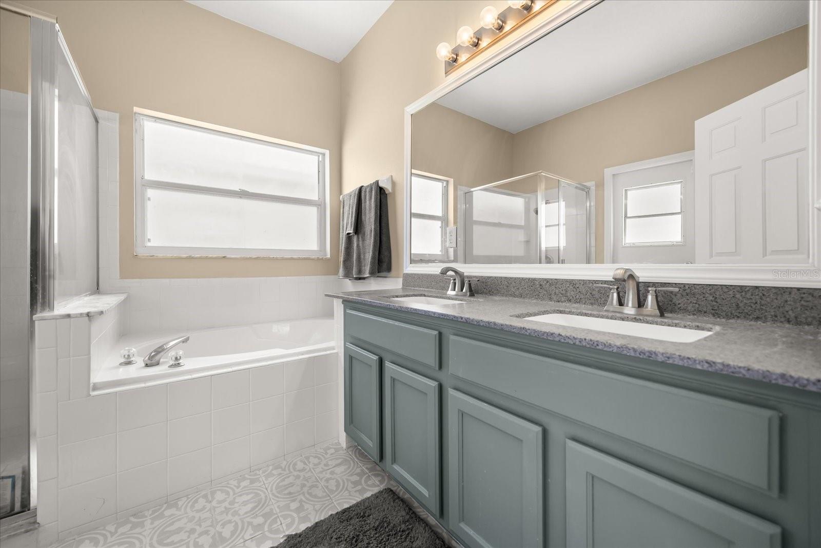 515 ELLA MAE DR, DAVENPORT, FL, 33897