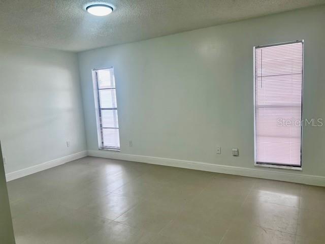 325 LARIAT LN, KISSIMMEE, FL, 34743
