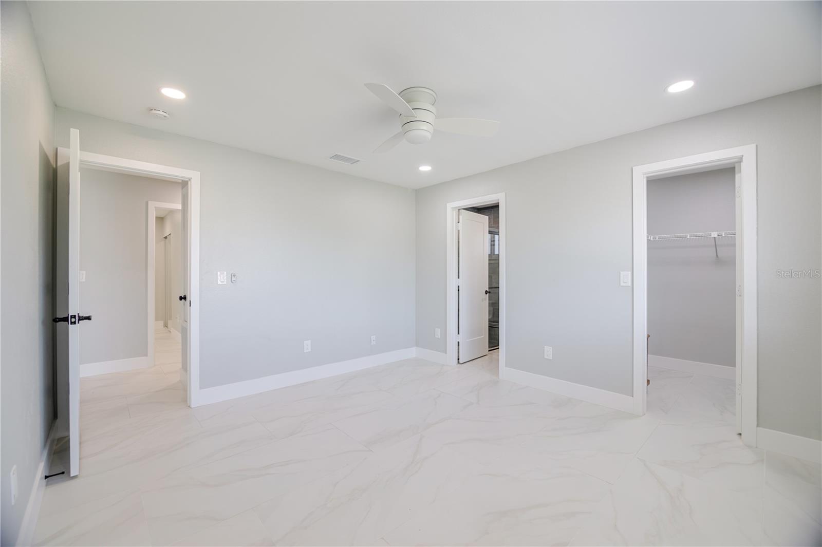 18310 VAN NUYS CIR, PORT CHARLOTTE, FL, 33948