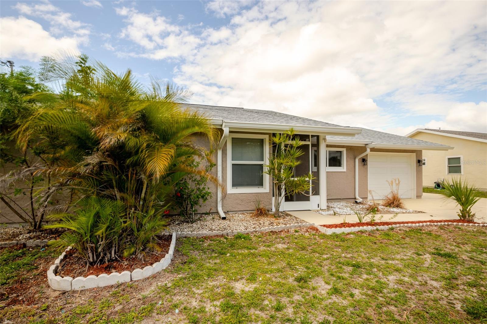 18310 VAN NUYS CIR, PORT CHARLOTTE, FL, 33948