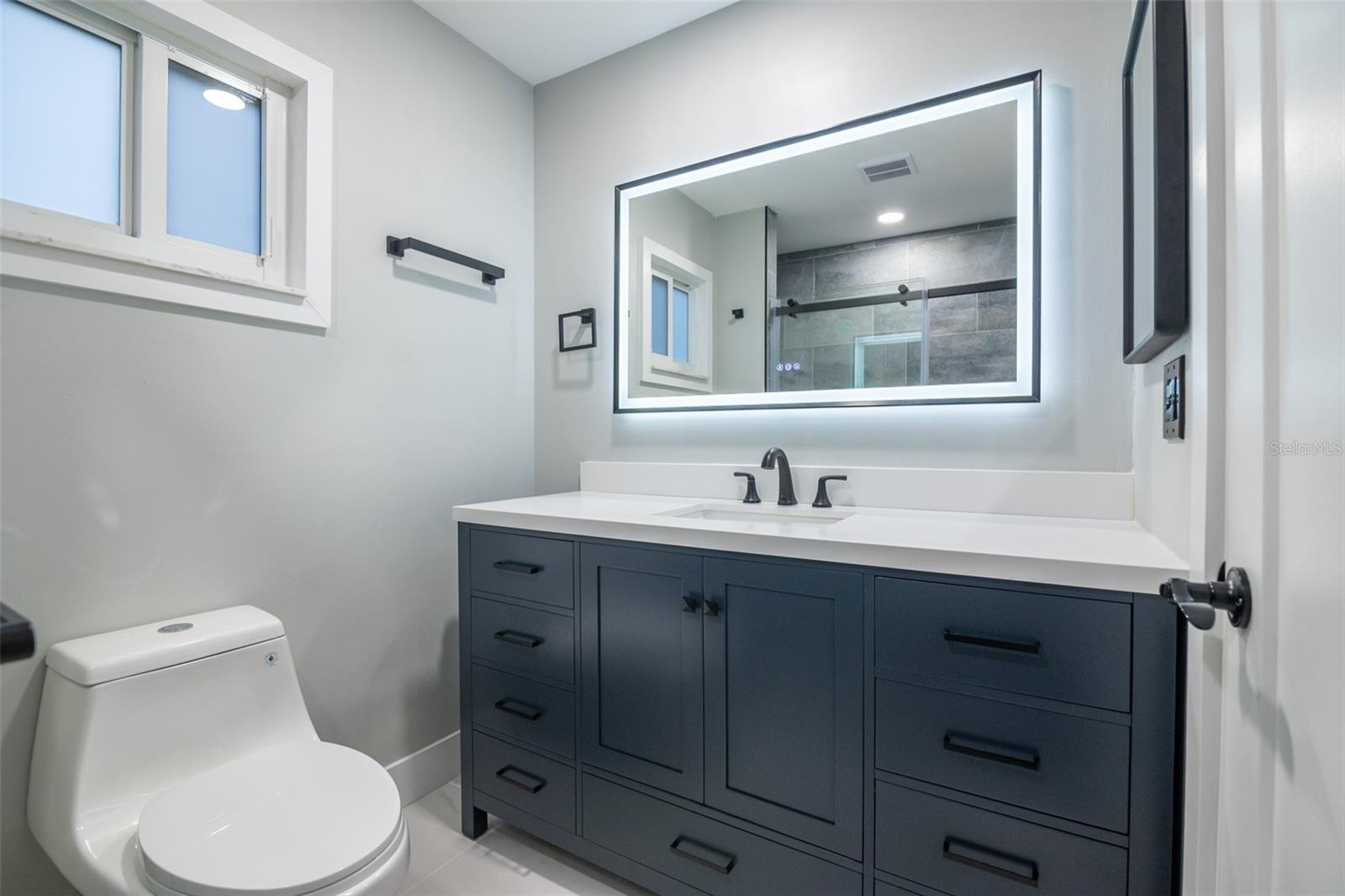 18310 VAN NUYS CIR, PORT CHARLOTTE, FL, 33948