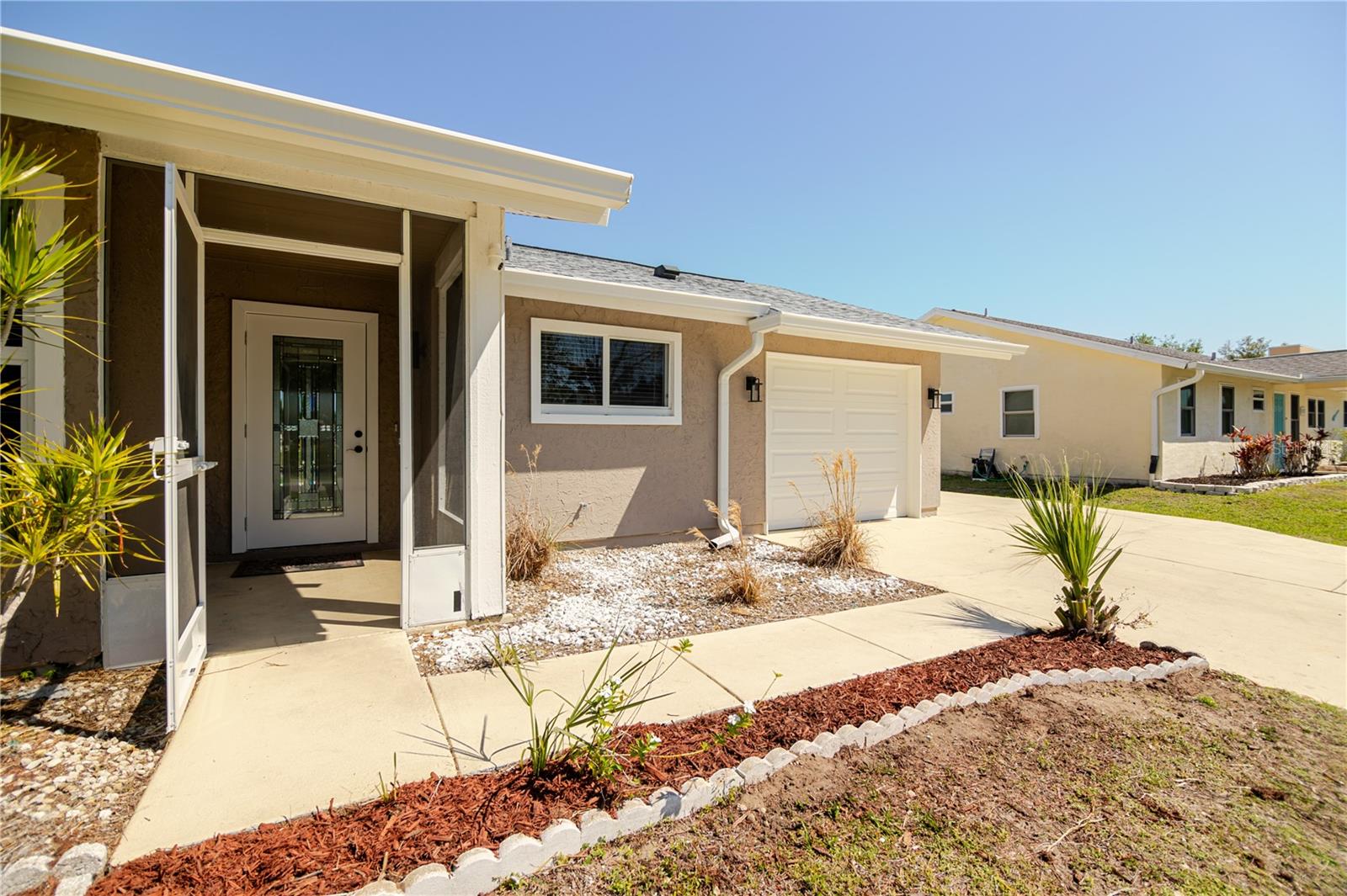 18310 VAN NUYS CIR, PORT CHARLOTTE, FL, 33948