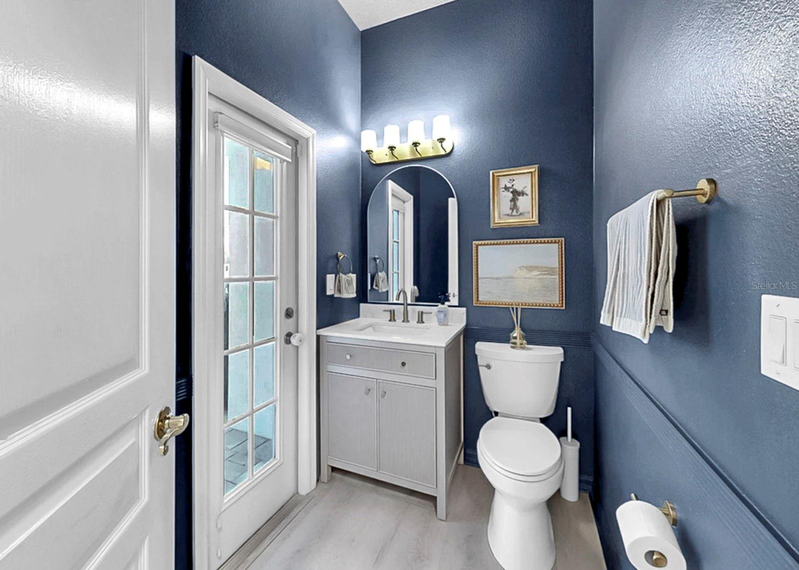 Half bath off pool/lanai area