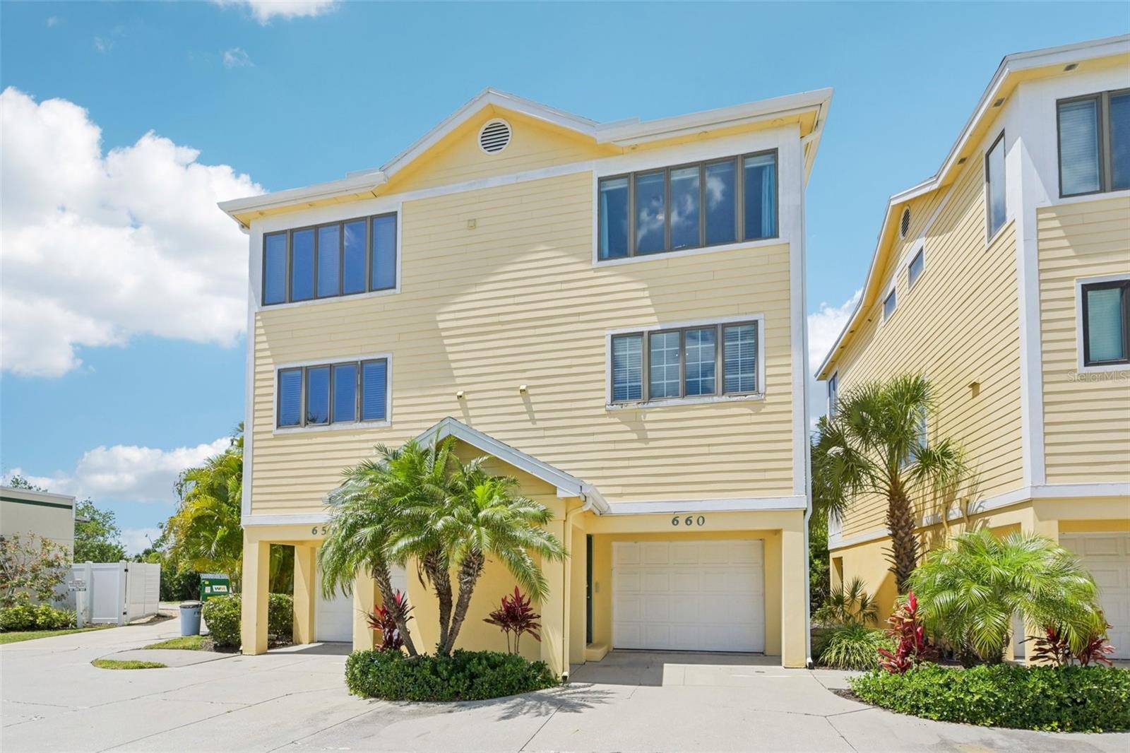 660 CEDARS CT, LONGBOAT KEY, FL, 34228