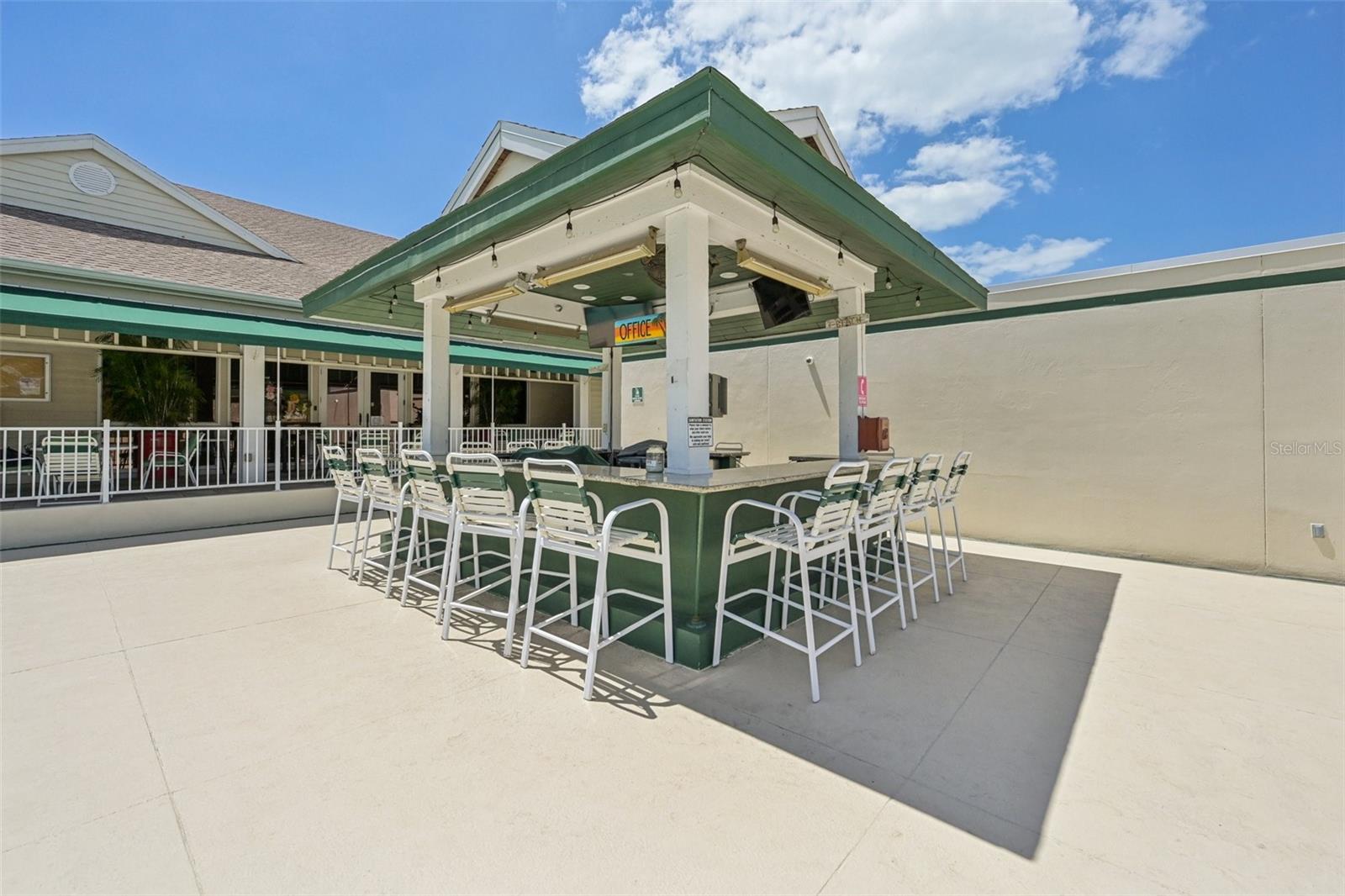 660 CEDARS CT, LONGBOAT KEY, FL, 34228