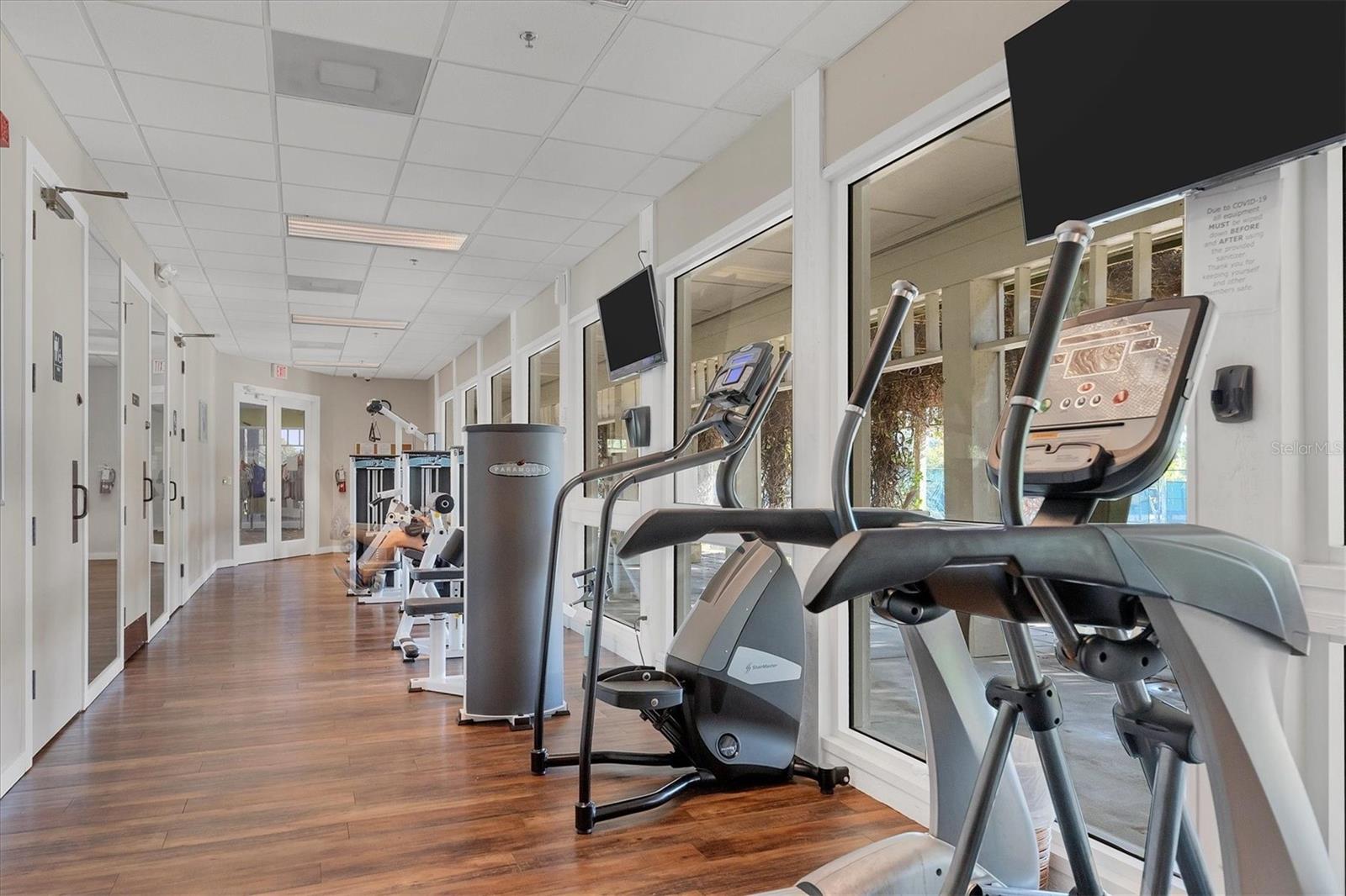 660 CEDARS CT, LONGBOAT KEY, FL, 34228