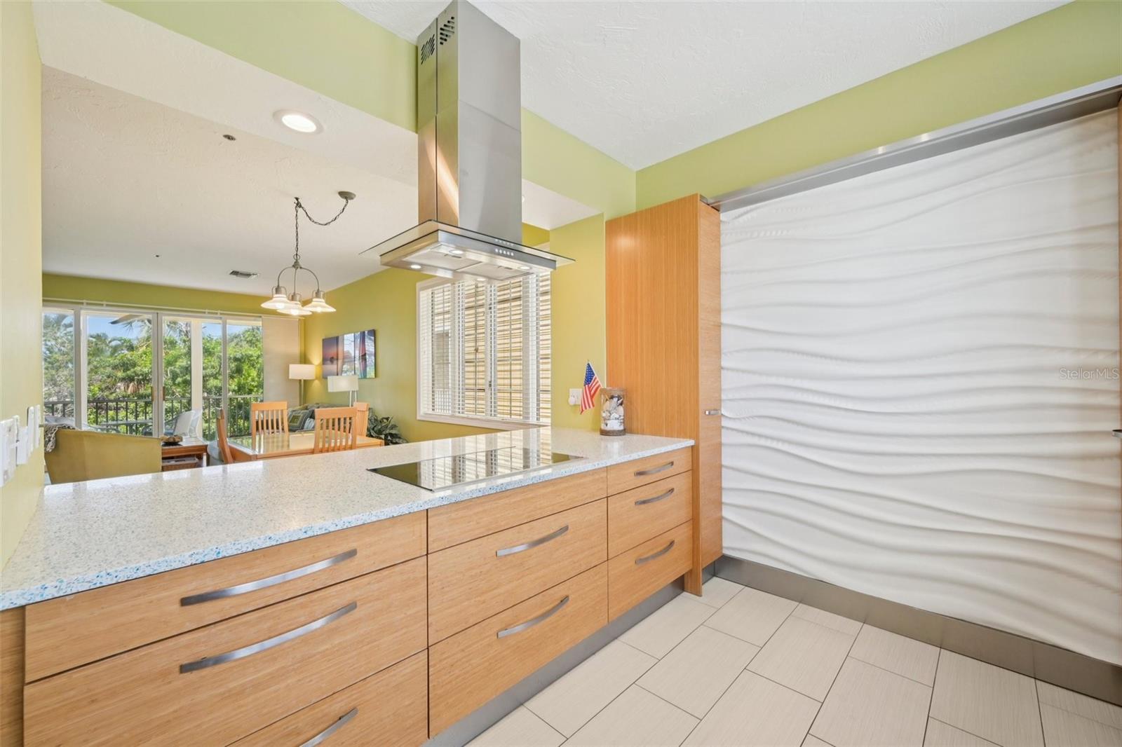 660 CEDARS CT, LONGBOAT KEY, FL, 34228