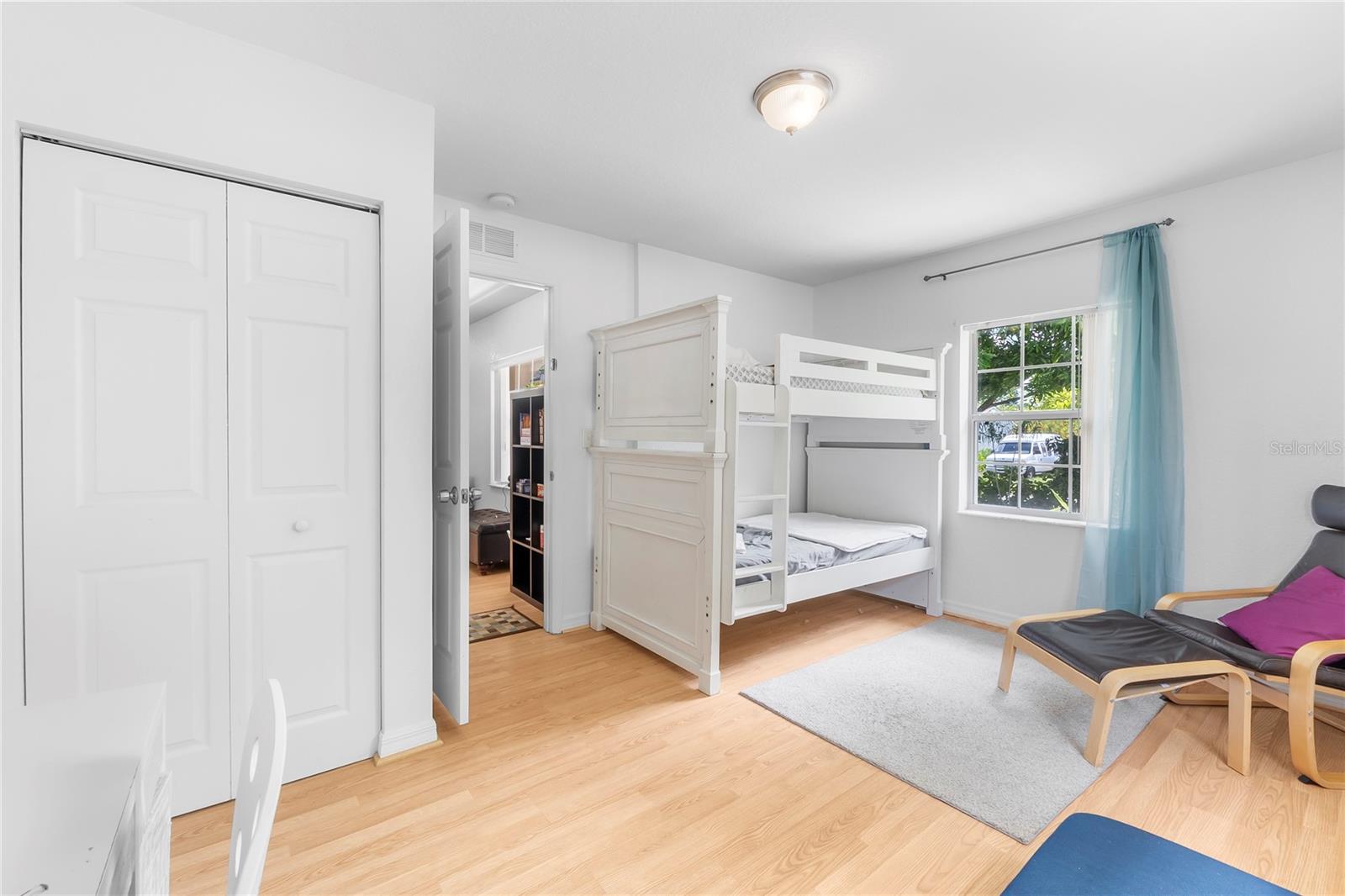 1701 38TH AVENUE, ST PETERSBURG, FL, 33713