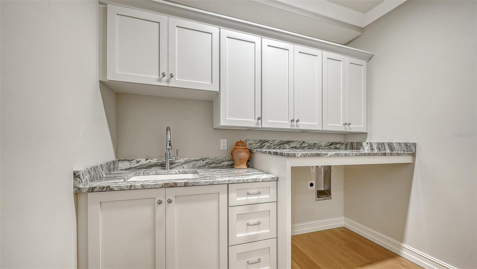 1850 WEBBER ST, SARASOTA, FL, 34239
