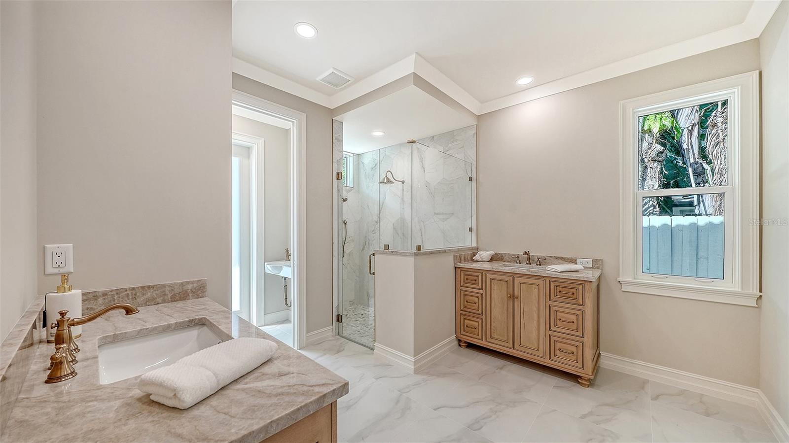 1850 WEBBER ST, SARASOTA, FL, 34239