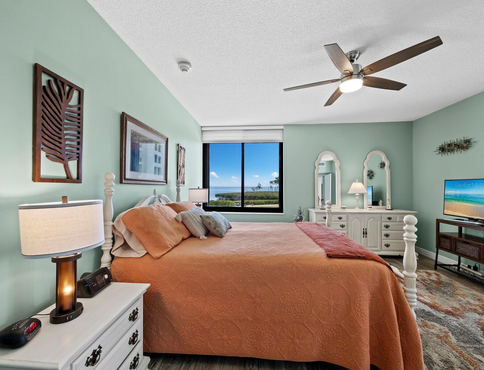 2020 HARBOURSIDE DR #417, LONGBOAT KEY, FL, 34228