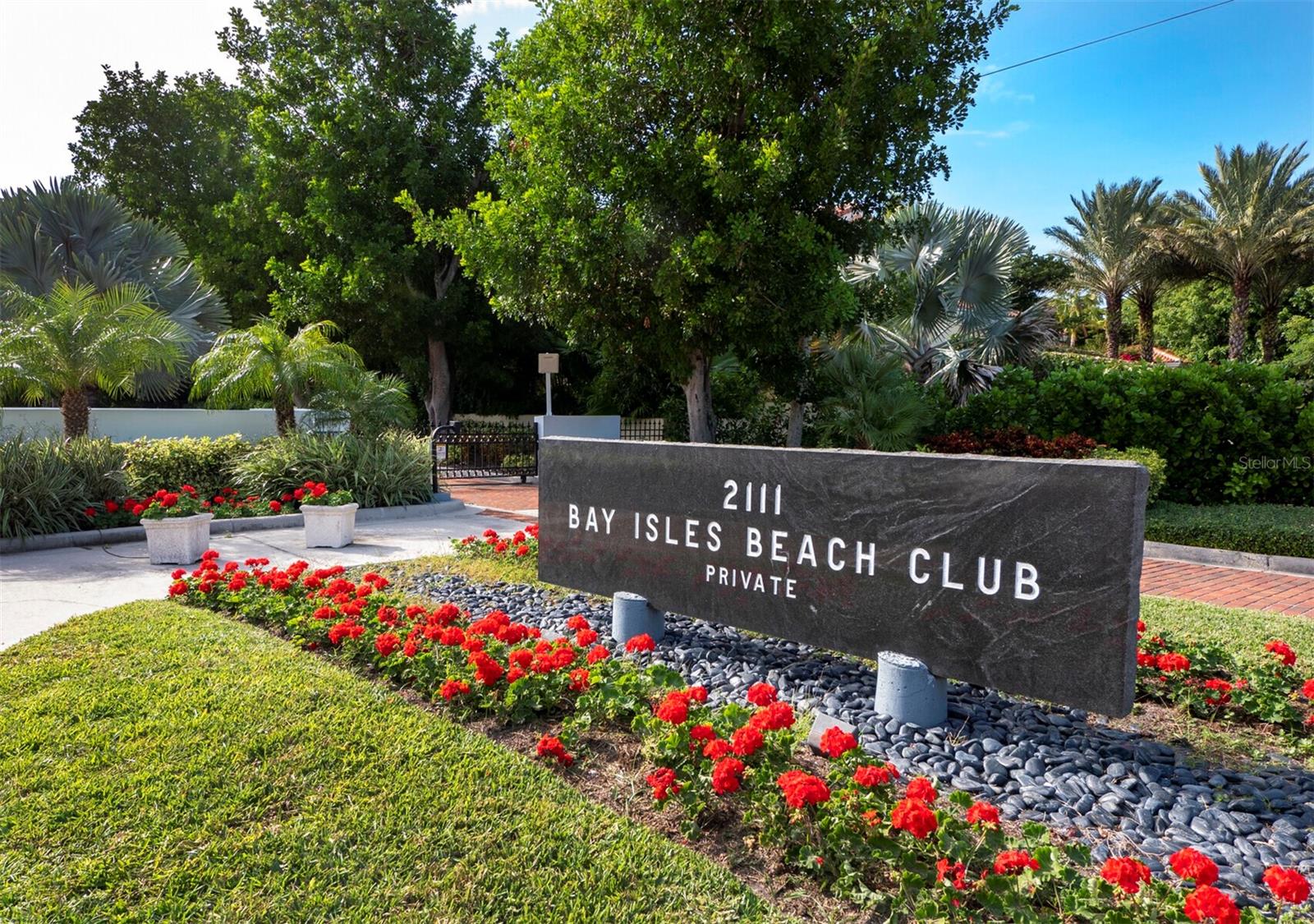 2020 HARBOURSIDE DR #417, LONGBOAT KEY, FL, 34228