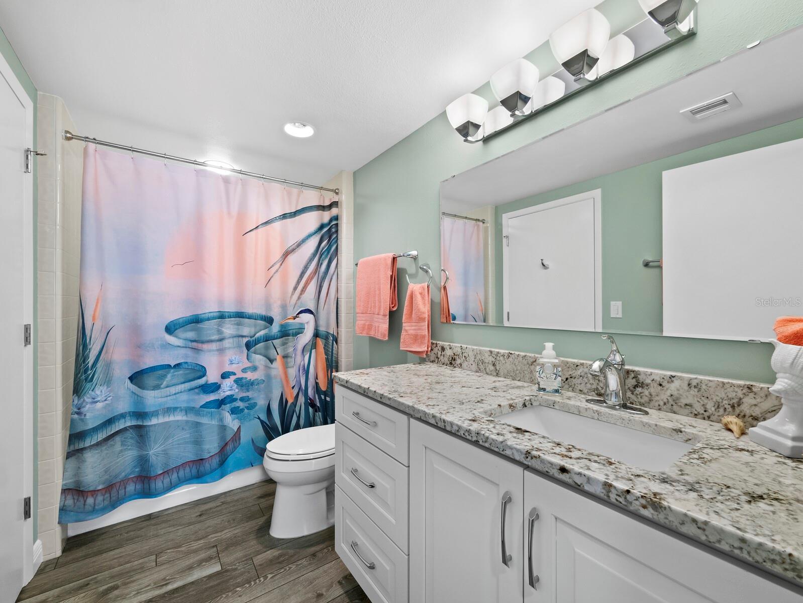 2020 HARBOURSIDE DR #417, LONGBOAT KEY, FL, 34228