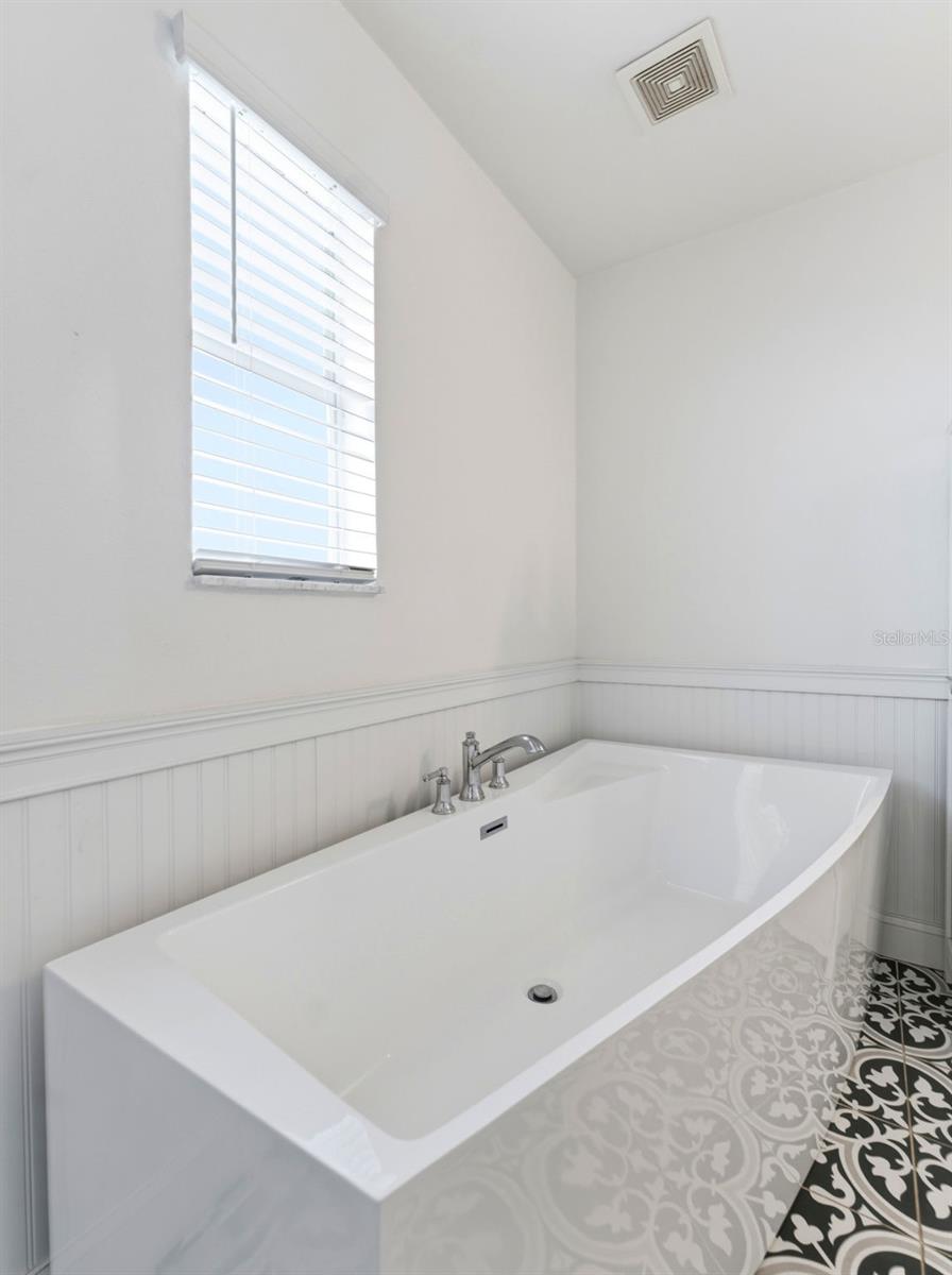 5551 JOBETH DR, NEW PORT RICHEY, FL, 34652