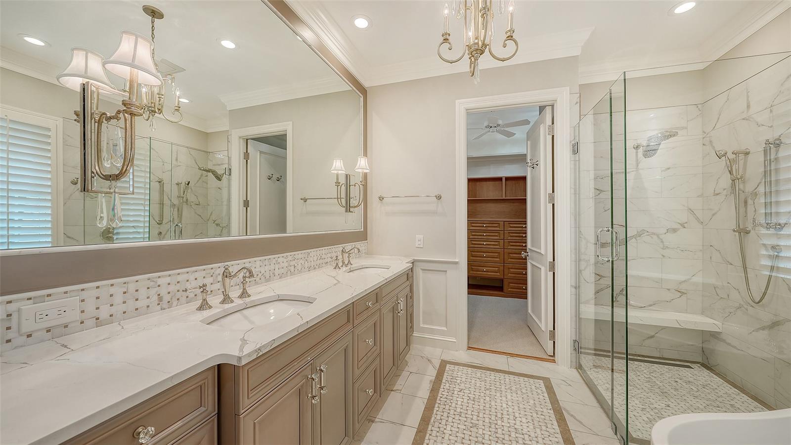 A4686681 Property Photo