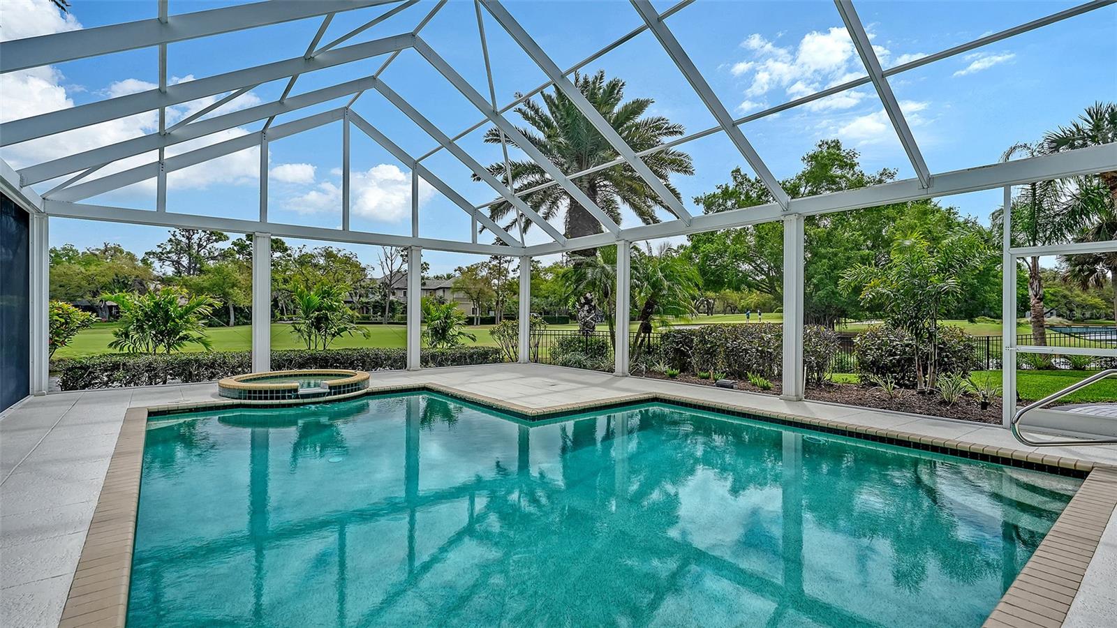 A4686681 Property Photo