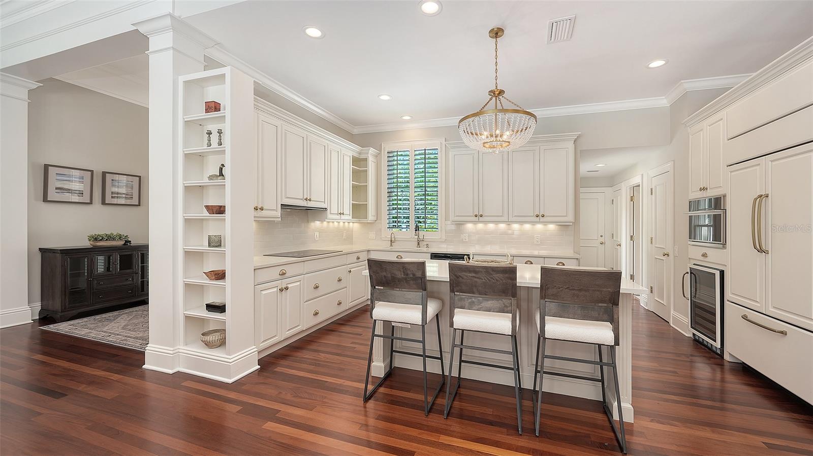 A4686681 Property Photo