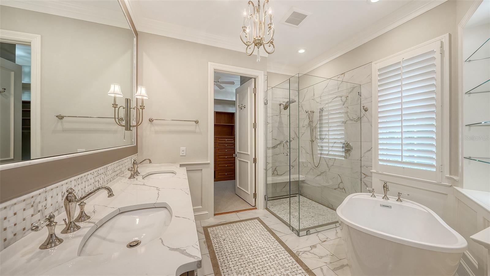 A4686681 Property Photo