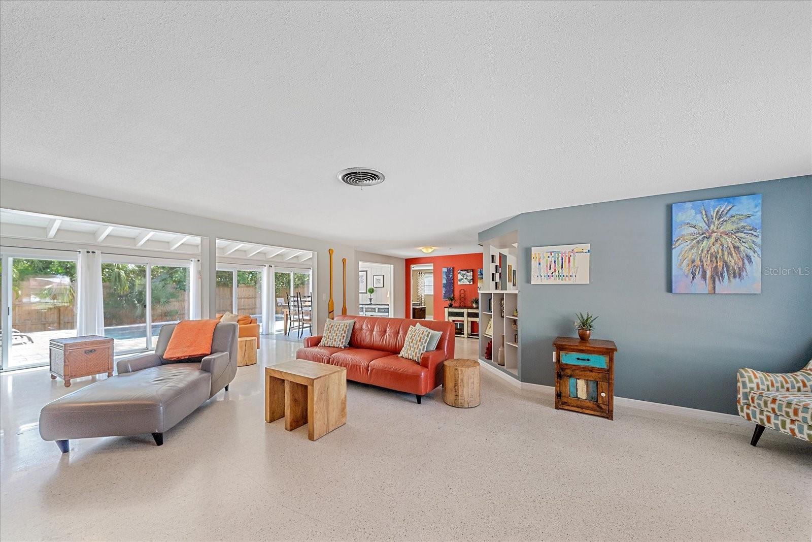 611 VENICE LN, SARASOTA, FL, 34242